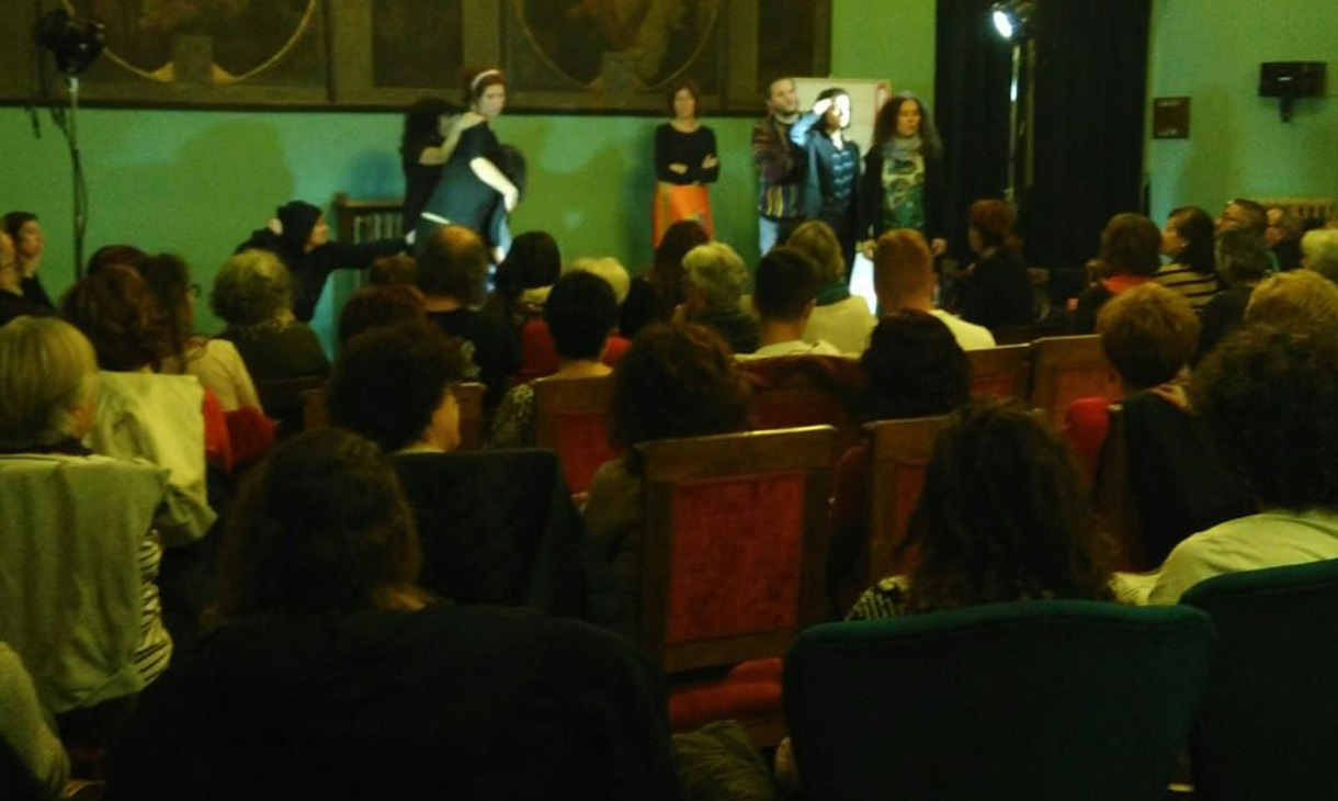 Mi vida en cinco fotos: Taller sobre violencias del género